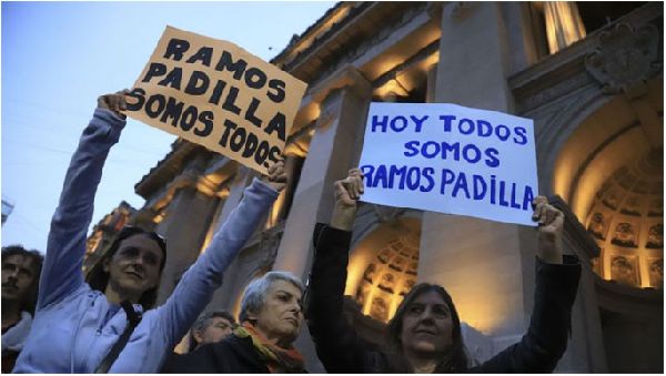 Masiva adhesiÃ³n a las manifestaciones de apoyo al juez Ramos Padilla en la Ciudad y distintos puntos del paÃ­s