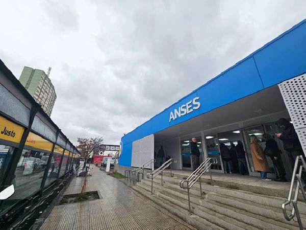 Se inauguró la nueva sede de ANSES en el barrio de Liniers 