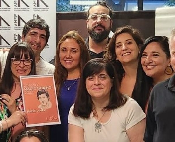 La UTPBA distinguió a la Asociación Metropolitana de Editores Periodísticos con el premio Mario Bonino 